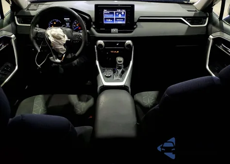 2022 Toyota Rav4 Xle из США, поврежденный, VIN 4T3RWRFV3NU064274